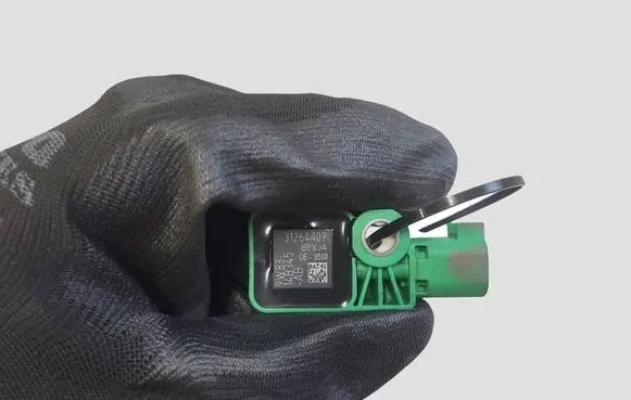 Volvo XC60 Airbag deployment crash/impact sensor 31264409