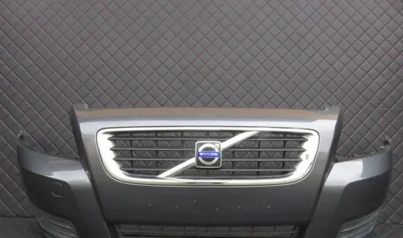 Volvo V50 Front bumper 30744976