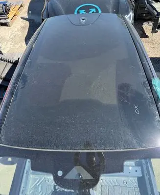 Ford Mustang Mach-E Sunroof glass 