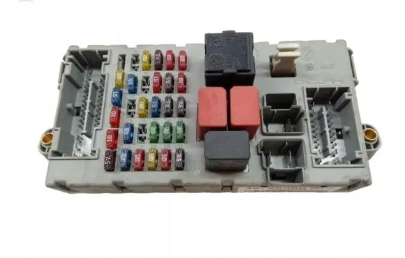 Fiat Punto Evo Fuse box set 46759300
