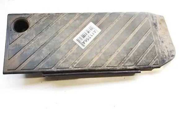 Volkswagen PASSAT B5 Other interior part 8D1864777