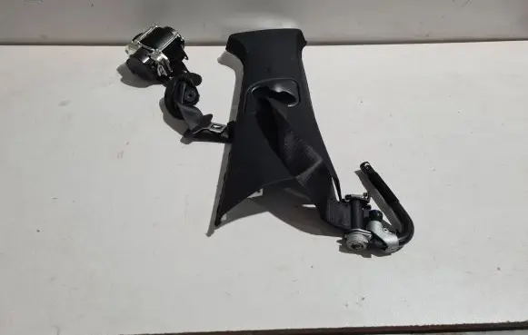 BMW X5 F15 Front seatbelt 622736100 7284708