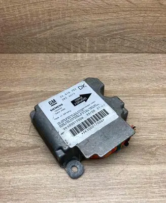 Opel Vectra B Airbag control unit/module 24416702 5WK42906