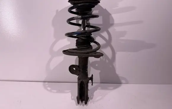 Toyota Prius+ (ZVW40) Front shock absorber/damper