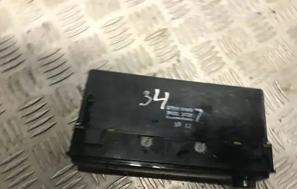 Nissan X-Trail T30 Climate control unit
