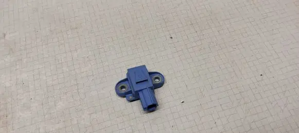 Skoda Octavia Mk2 (1Z) Airbag deployment crash/impact sensor 1K0955557A