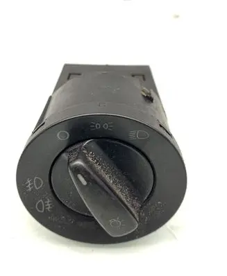Volkswagen Golf IV Light switch TC41C0941531A