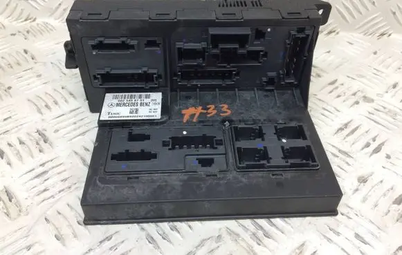 Mercedes-Benz E W211 SAM control unit 0025458701