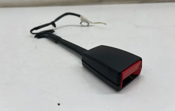 Nissan X-Trail T33 Front seatbelt buckle 868436RR5A