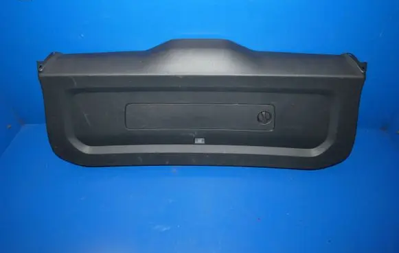Volvo XC90 Tailgate trim 39825221 829096Y 17Z9786S