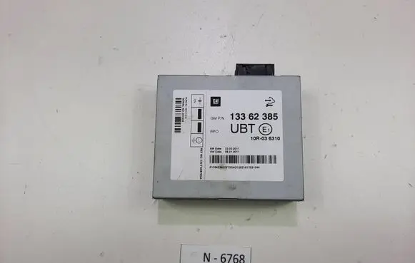 Opel Astra J Antenna control unit 13362385