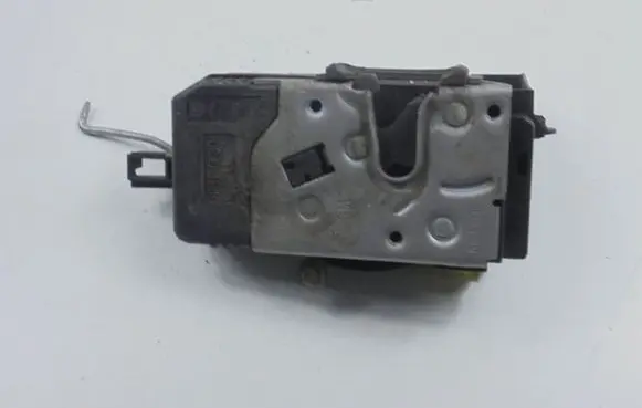 Opel Signum Front door lock 13157763GR