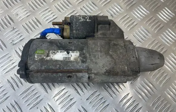 Mercedes-Benz CLS C219 Starter motor A0051518901