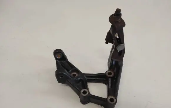 Rover 620 Generator/alternator bracket 