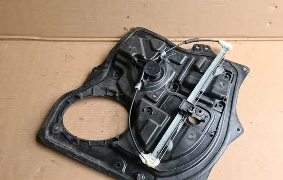 Mazda 6 Rear door window regulator with motor