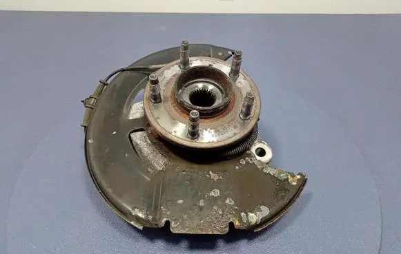 Opel Zafira C Front wheel hub spindle knuckle 13248527