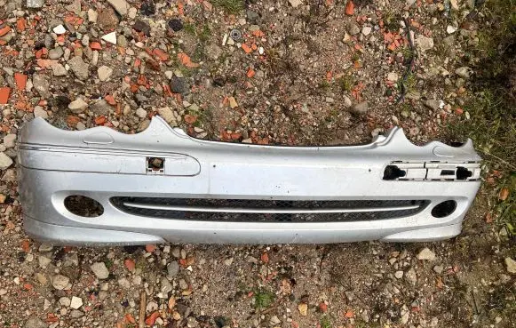 Mercedes-Benz C W203 Front bumper