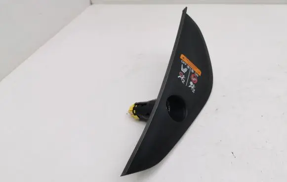 Honda HR-V Dashboard side end trim 772168ME0ACD