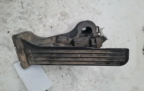 Volkswagen PASSAT B6 Accelerator throttle pedal 1K1723503L