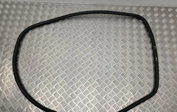 Jeep Cherokee Rubber seal rear door 68103081aa
