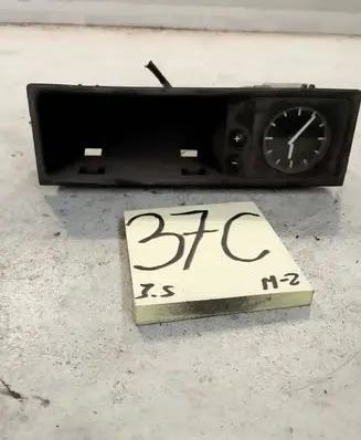 BMW 3 E36 Clock 62131387414