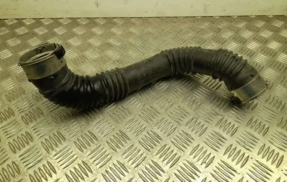Mercedes-Benz CLA C118 X118 Air intake hose/pipe A2475200101