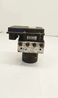 Audi A6 S6 C6 4F ABS Pump 4F0614517 4F0910517D