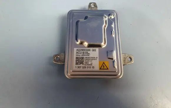 Alfa Romeo Stelvio Headlight ballast module Xenon A2229003300 130732931515 130732931500