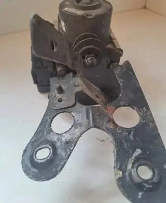 Volkswagen Caddy ABS Pump 2K0907379A 00009496E2 10097003173