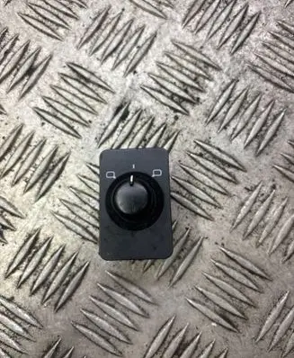 Audi A6 S6 C5 4B Wing mirror switch 4B0959551