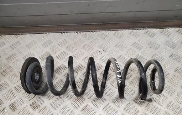 Volkswagen Atlas Rear coil spring 3QF511115J