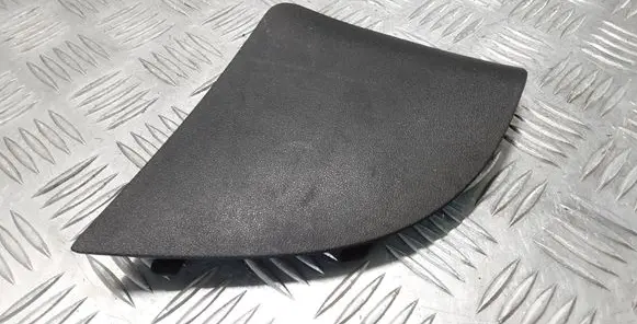 Tail light bulb cover holder