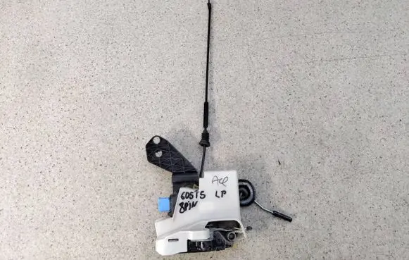 Volkswagen Transporter - Caravelle T5 Front door lock 7H083786754A 7H0837867