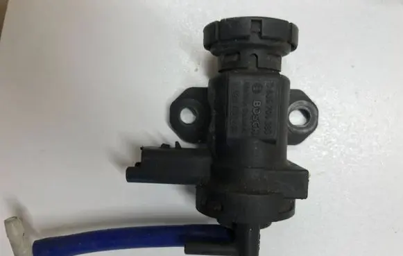 Citroen C5 Turbo solenoid valve 9635704380 0928400414