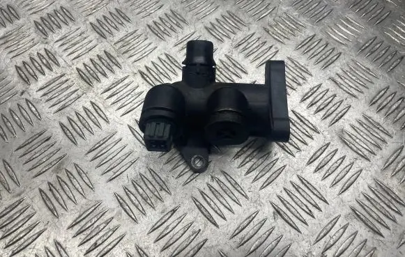 Audi A4 S4 B5 8D Engine coolant pipe/hose 108196 7700145