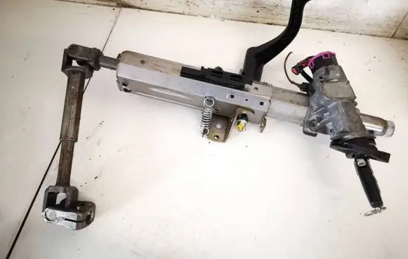 Seat Ibiza IV (6J,6P) Steering wheel axle
