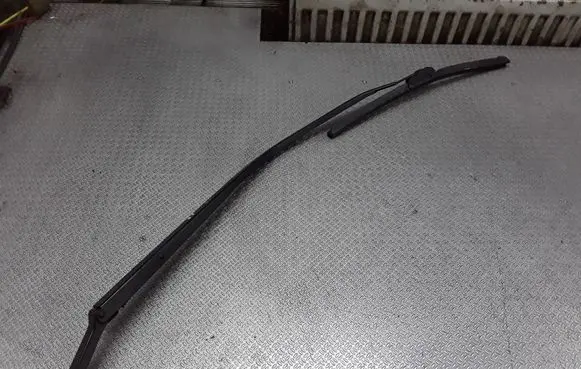 Nissan Murano Z50 Windshield/front glass wiper blade 