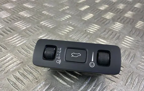Volvo XC90 Tailgate opening switch P31376507