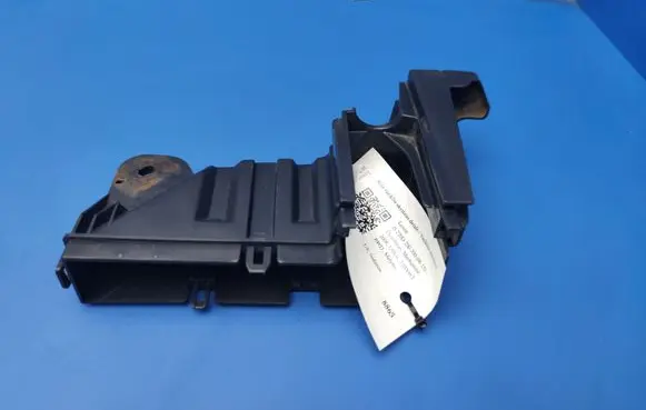 Lexus IS 220D-250-350 Other engine bay part 8266653030
