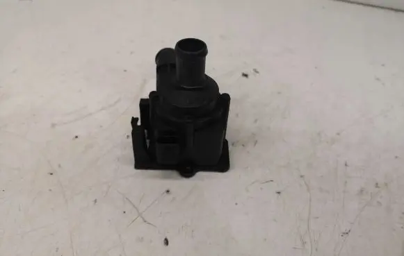 Audi A4 S4 B8 8K Electric auxiliary coolant/water pump 06H121601M