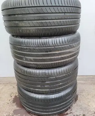 Volvo S60 R17 summer tire