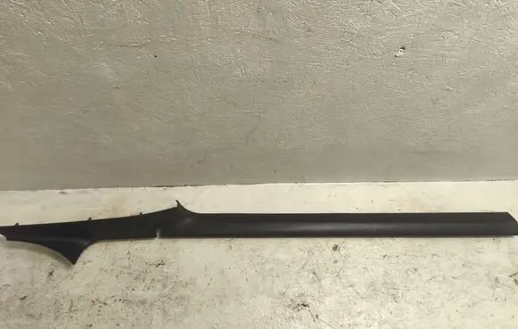 Volkswagen Golf V Front sill trim cover 1K3853371