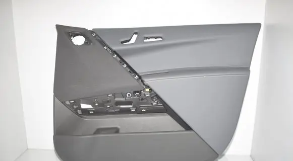 BMW iX Front door card panel trim