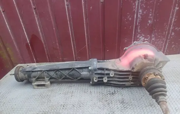 Audi A4 S4 B5 8D Rear differential 01H525085A