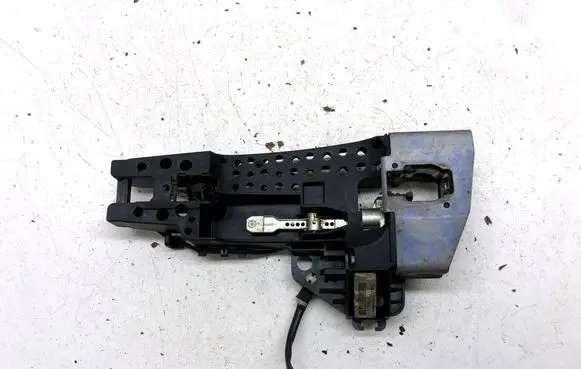 Audi A4 S4 B8 8K Front door exterior handle/bracket 8T0837885 8T1837885