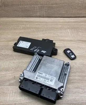 BMW 1 E81 E87 Engine ECU kit and lock set 7809001 9147195