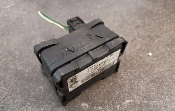 Opel Zafira B ESP acceleration yaw rate sensor 13208665
