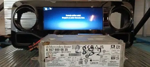 Mercedes-Benz Sprinter W907 W910 Radio/CD/DVD/GPS head unit A1679000835