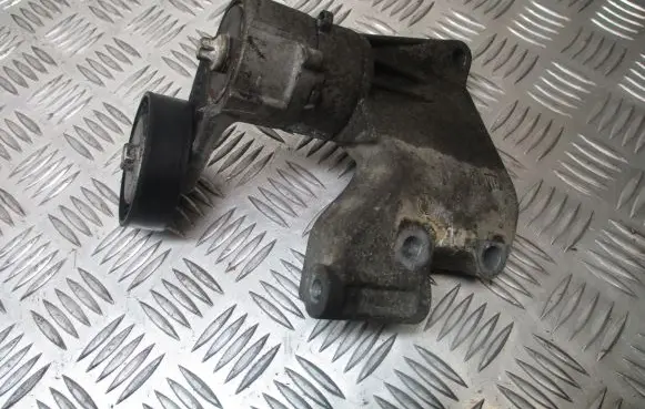 Opel Zafira A Alternator belt tensioner pulley 90571112