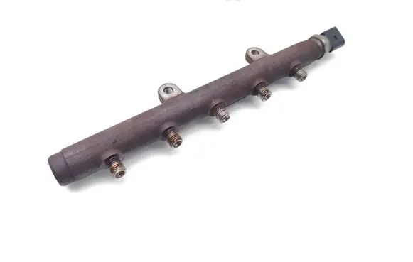 Fuel main line pipe